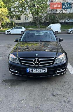 Седан Mercedes-Benz C-Class 2010 в 