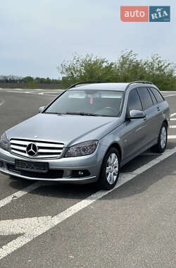 Универсал Mercedes-Benz C-Class 2010 в 