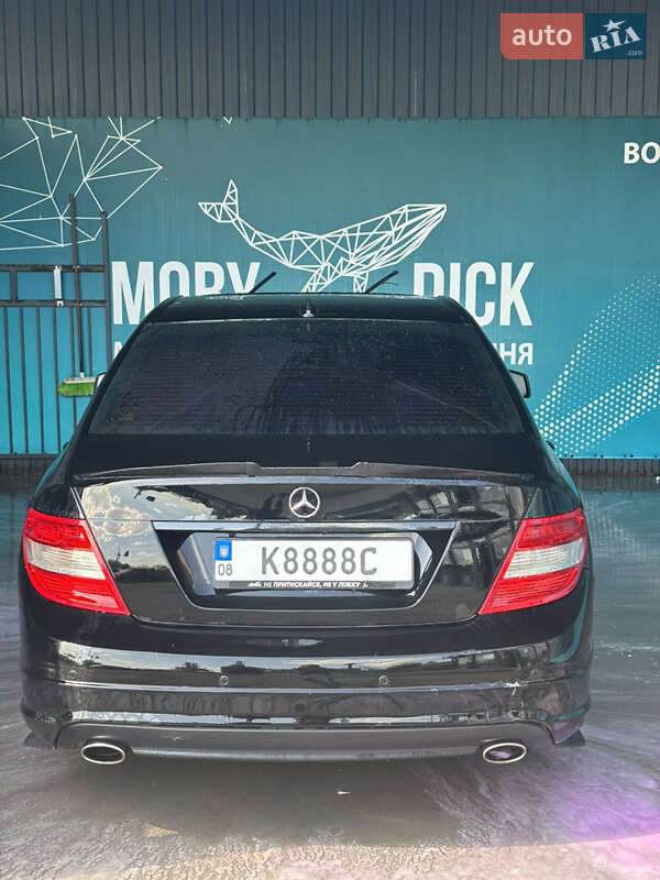 Седан Mercedes-Benz C-Class 2007 в Запорожье