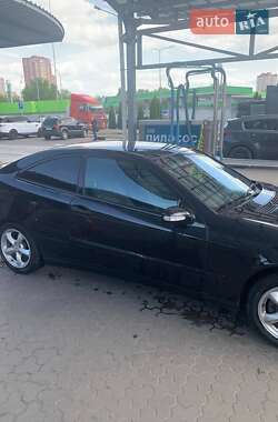 Купе Mercedes-Benz C-Class 2001 в 