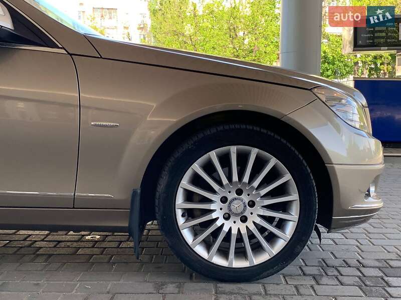 Седан Mercedes-Benz C-Class 2007 в Миколаєві