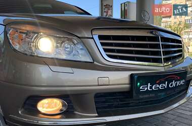 Седан Mercedes-Benz C-Class 2007 в Николаеве