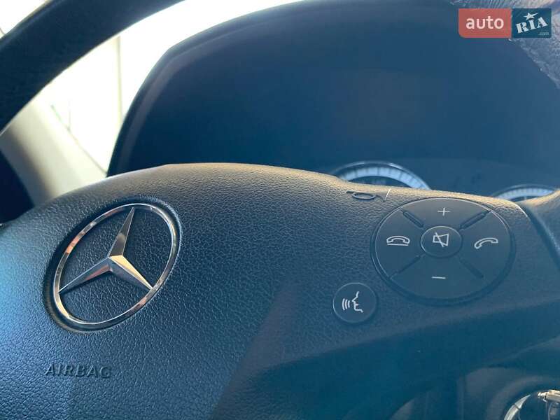 Седан Mercedes-Benz C-Class 2007 в Миколаєві