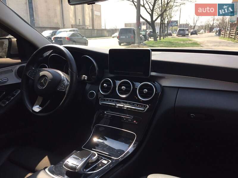 Седан Mercedes-Benz C-Class 2015 в Киеве