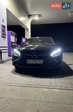 Седан Mercedes-Benz C-Class 2017 в 