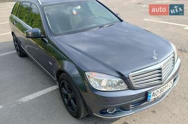 Универсал Mercedes-Benz C-Class 2010 в 