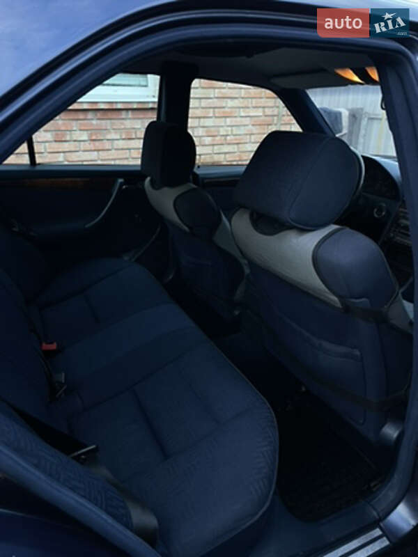 Седан Mercedes-Benz C-Class 1998 в Кропивницком