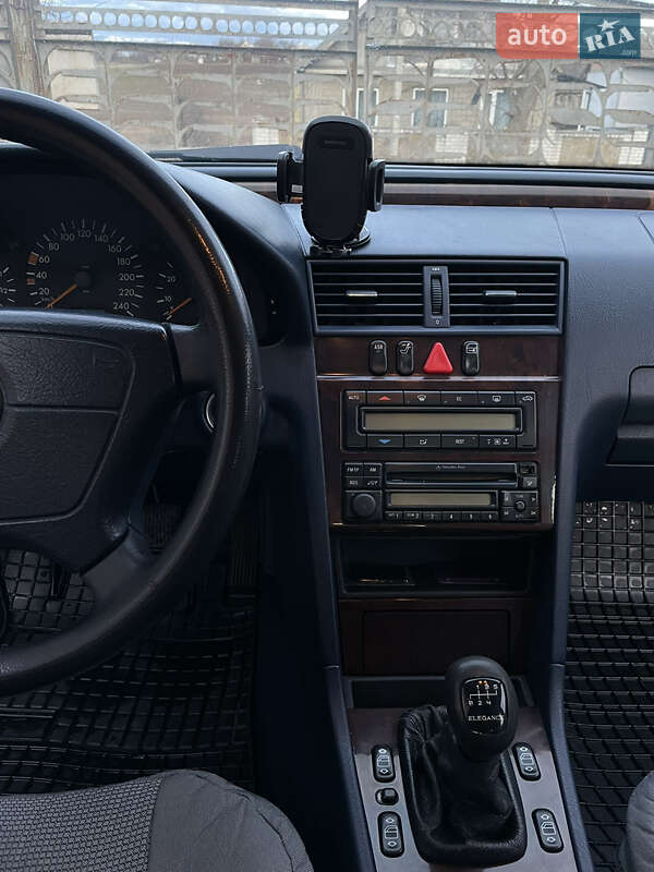 Седан Mercedes-Benz C-Class 1998 в Кропивницком