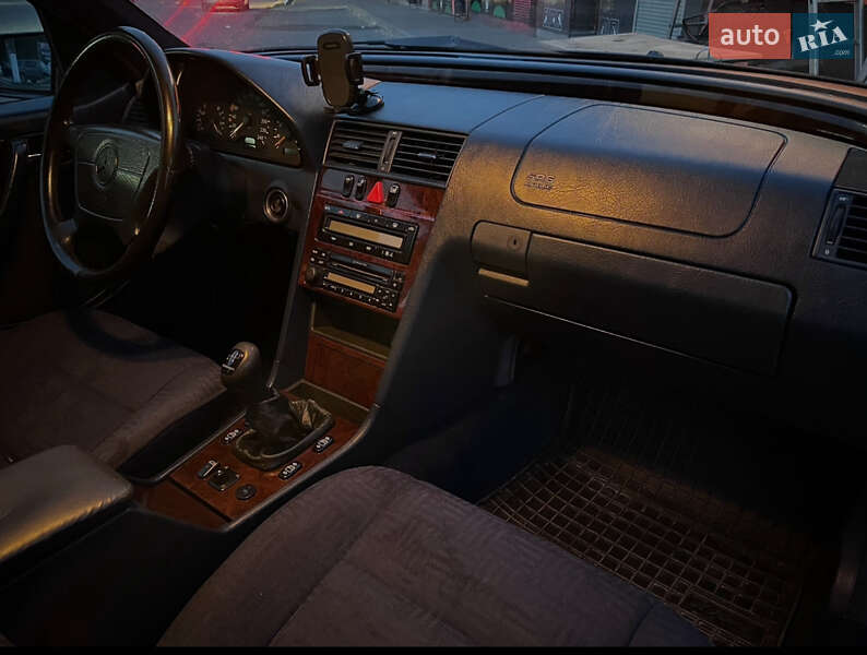 Седан Mercedes-Benz C-Class 1998 в Кропивницком