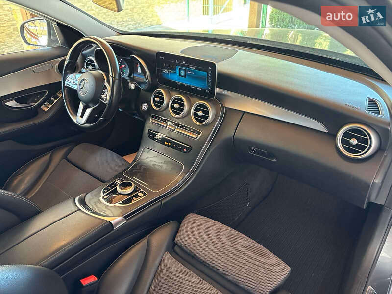 Универсал Mercedes-Benz C-Class 2018 в Виноградове