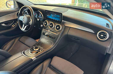 Универсал Mercedes-Benz C-Class 2018 в 