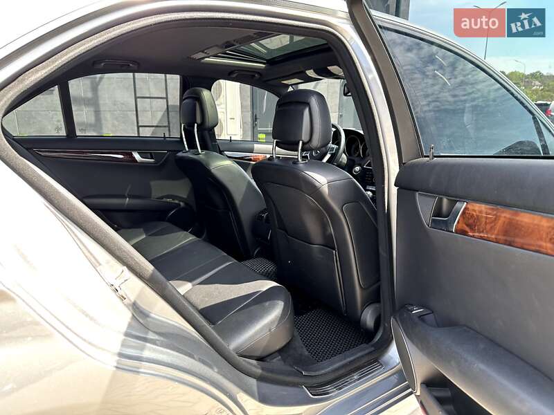 Седан Mercedes-Benz C-Class 2012 в Лубнах фото 22 Седан Mercedes-Benz C-Class 2012 в Лубнах