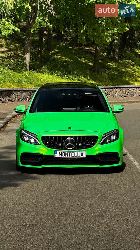 Седан Mercedes-Benz C-Class 2015 в Киеве