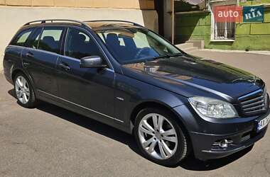 Универсал Mercedes-Benz C-Class 2010 в 