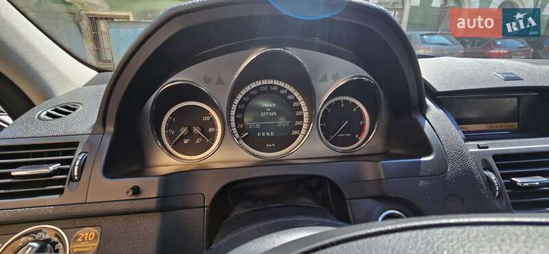 Универсал Mercedes-Benz C-Class 2010 в Одессе фото 23 Универсал Mercedes-Benz C-Class 2010 в Одессе