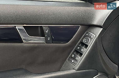 Седан Mercedes-Benz C-Class 2008 в 