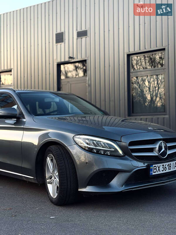 Універсал Mercedes-Benz C-Class 2019 в Хмельницькому
