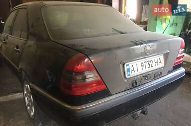 Седан Mercedes-Benz C-Class 1995 в Киеве