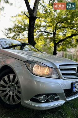 Универсал Mercedes-Benz C-Class 2012 в 