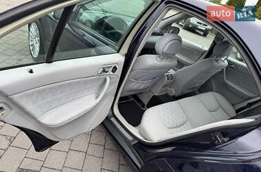 Седан Mercedes-Benz C-Class 2001 в 