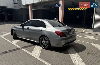 Седан Mercedes-Benz C-Class 2015 в 