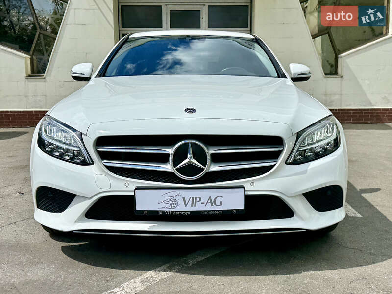 Седан Mercedes-Benz C-Class 2021 в Києві