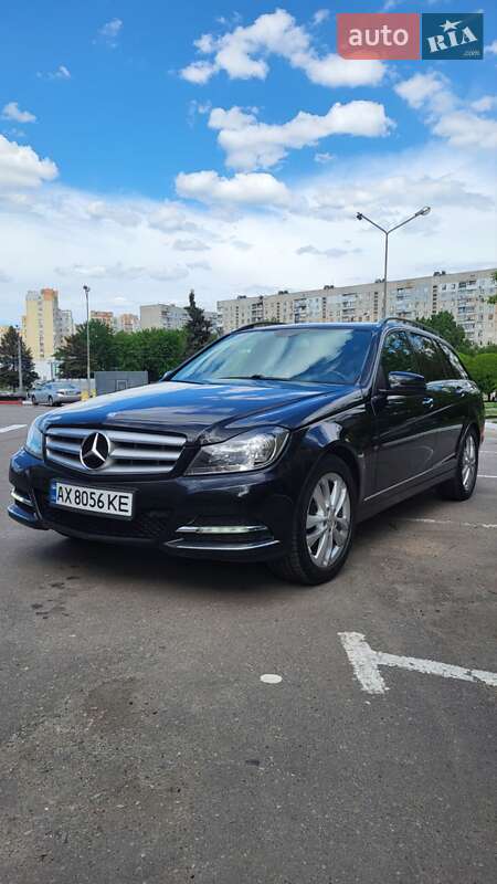 Универсал Mercedes-Benz C-Class 2013 в Харькове