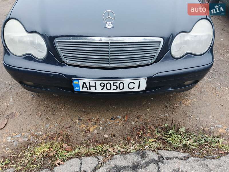 Седан Mercedes-Benz C-Class 2000 в Одессе