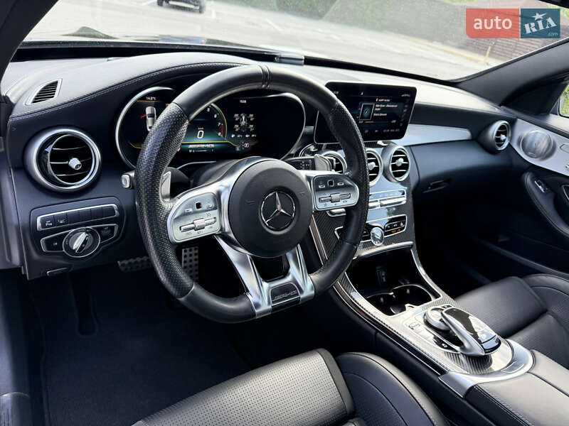 Седан Mercedes-Benz C-Class 2019 в Днепре