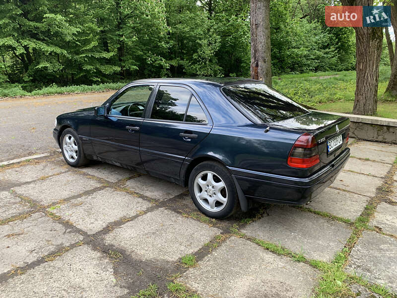 Седан Mercedes-Benz C-Class 1997 в Болехове