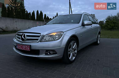 Універсал Mercedes-Benz C-Class 2009 в Луцьку