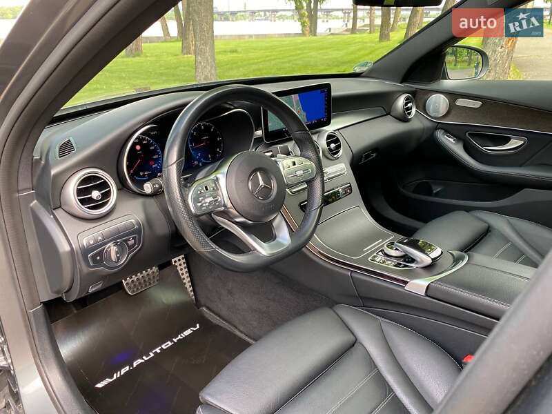 Универсал Mercedes-Benz C-Class 2018 в Киеве