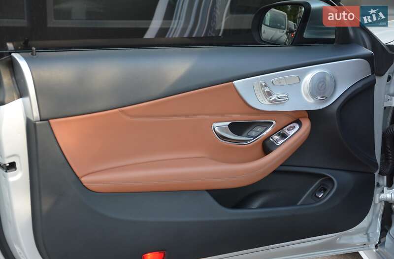 Купе Mercedes-Benz C-Class 2019 в Києві