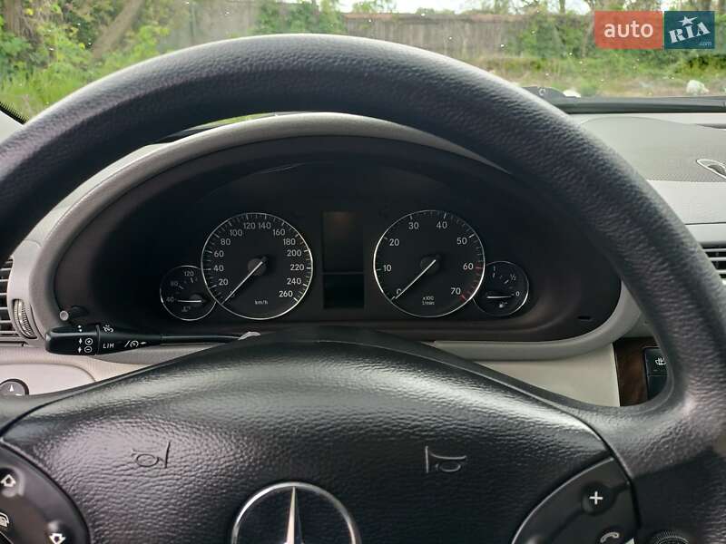 Седан Mercedes-Benz C-Class 2004 в Чернигове