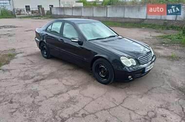 Седан Mercedes-Benz C-Class 2004 в 