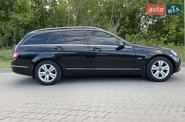 Универсал Mercedes-Benz C-Class 2010 в 