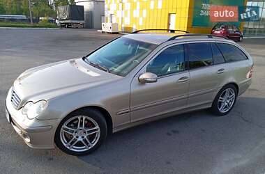 Універсал Mercedes-Benz C-Class 2005 в Києві