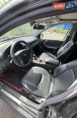 Универсал Mercedes-Benz C-Class 2002 в 