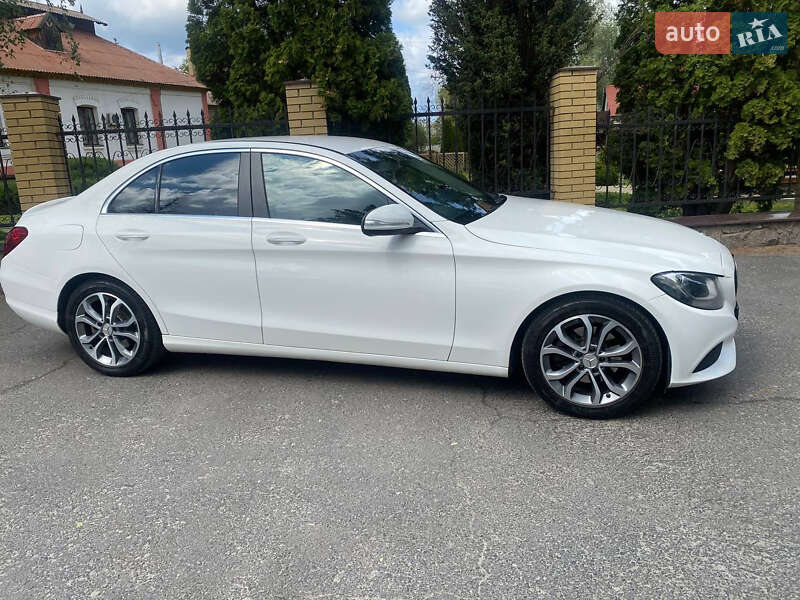 Седан Mercedes-Benz C-Class 2014 в Полтаве фото Седан Mercedes-Benz C-Class 2014 в Полтаве