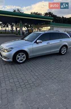 Универсал Mercedes-Benz C-Class 2013 в 