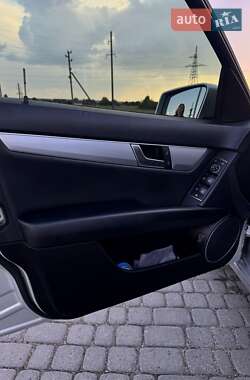 Универсал Mercedes-Benz C-Class 2013 в 