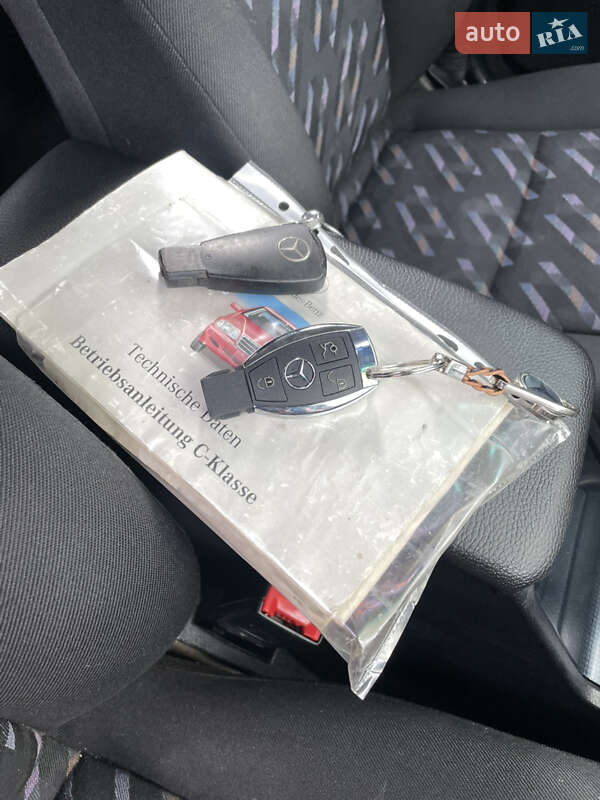 Универсал Mercedes-Benz C-Class 1999 в Сокале