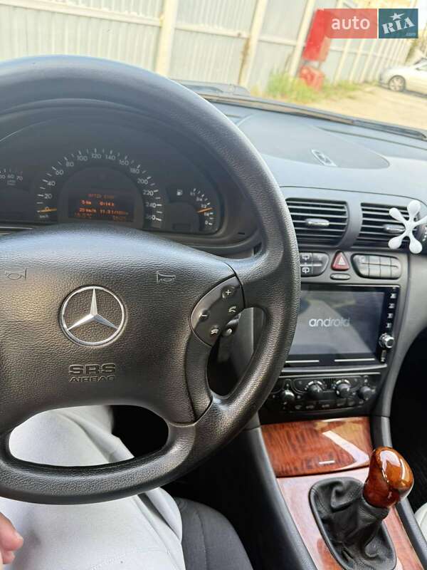 Универсал Mercedes-Benz C-Class 2004 в Одессе