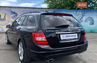 Универсал Mercedes-Benz C-Class 2012 в 