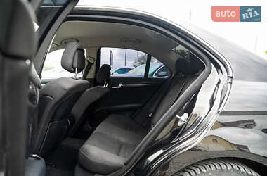 Седан Mercedes-Benz C-Class 2010 в 