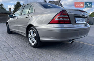 Седан Mercedes-Benz C-Class 2006 в 