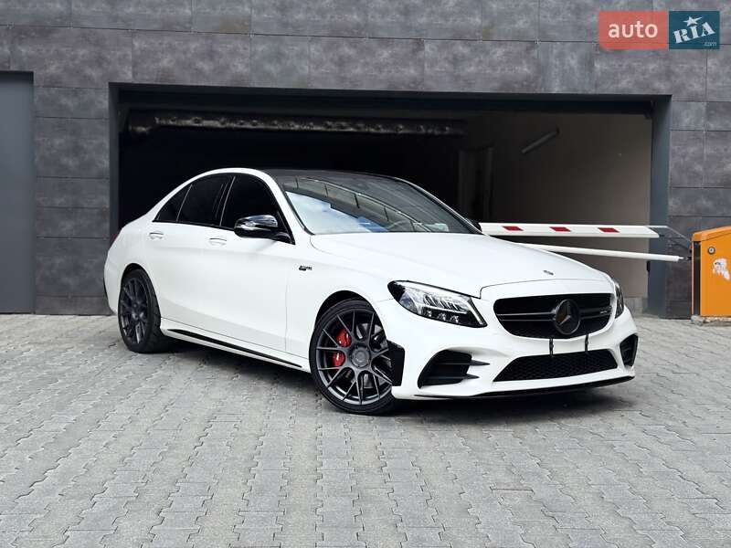 Седан Mercedes-Benz C-Class 2019 в Києві