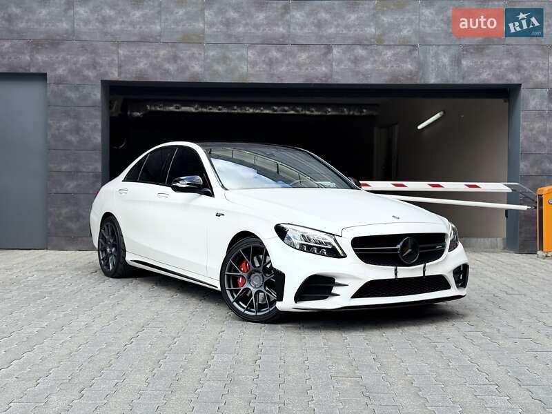 Седан Mercedes-Benz C-Class 2019 в Києві