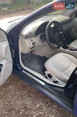Седан Mercedes-Benz C-Class 2000 в 