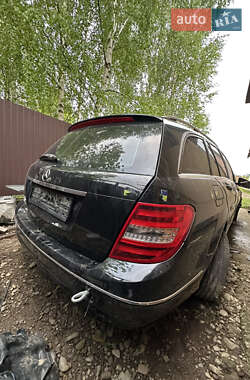 Универсал Mercedes-Benz C-Class 2011 в 